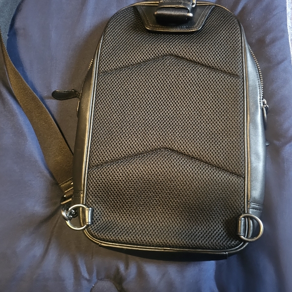 Coach Black Leather Men's Belt Bag - Picture 2 of 4